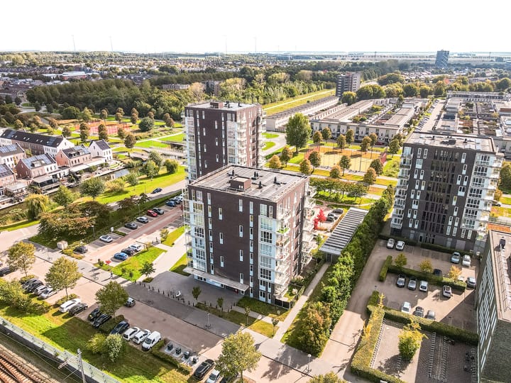 Foto 41 van Ambonstraat 84