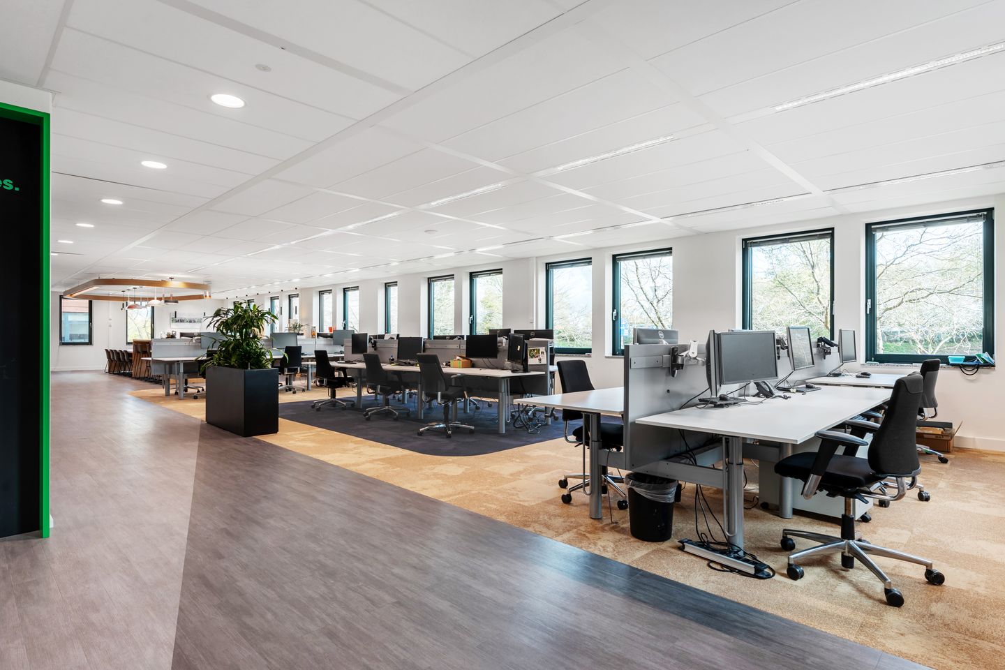 View photo 4 of Lichtenauerlaan 102-120