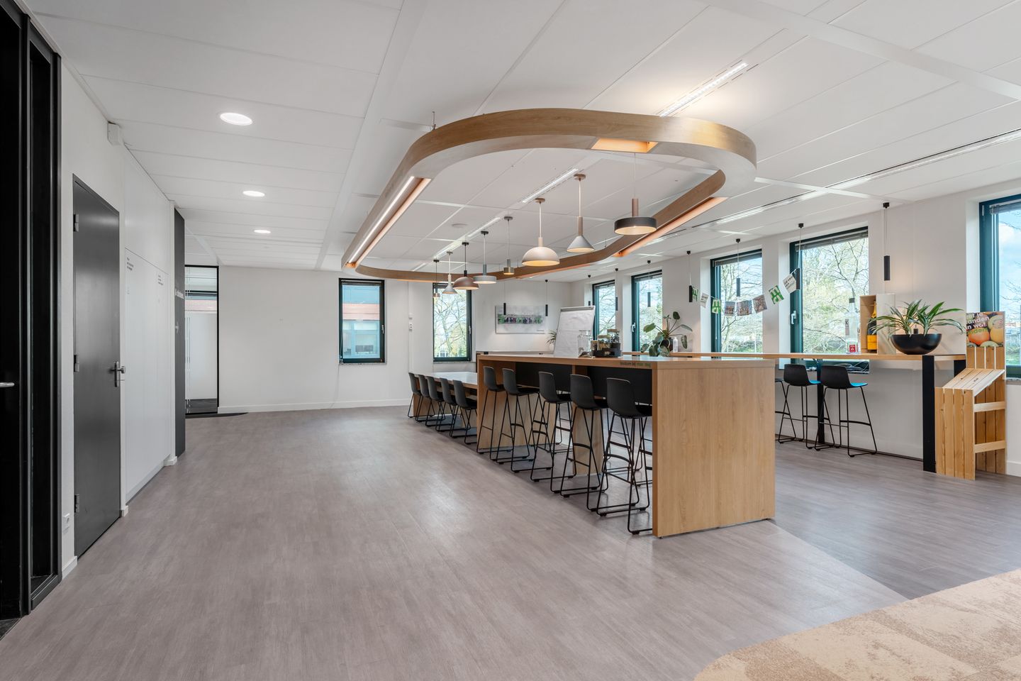 View photo 5 of Lichtenauerlaan 102-120