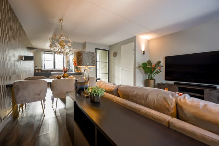 Photo 7 of Oeverwal 28