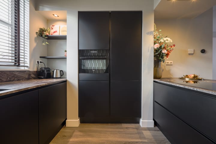 Photo 17 of Oeverwal 28