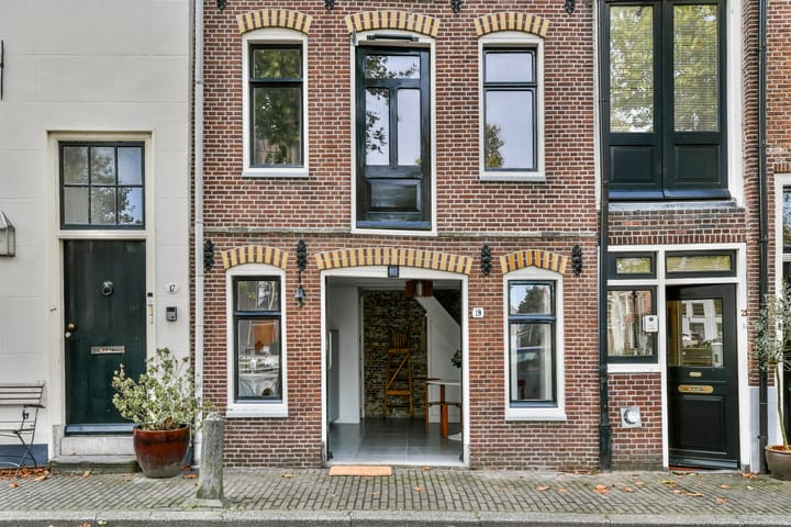 Photo 4 of Achteromstraat 19