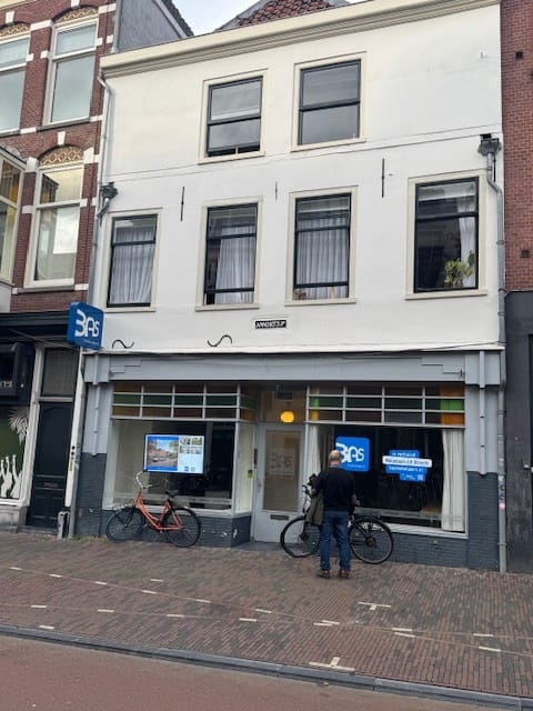Bekijk foto 1 van Voorstraat 104