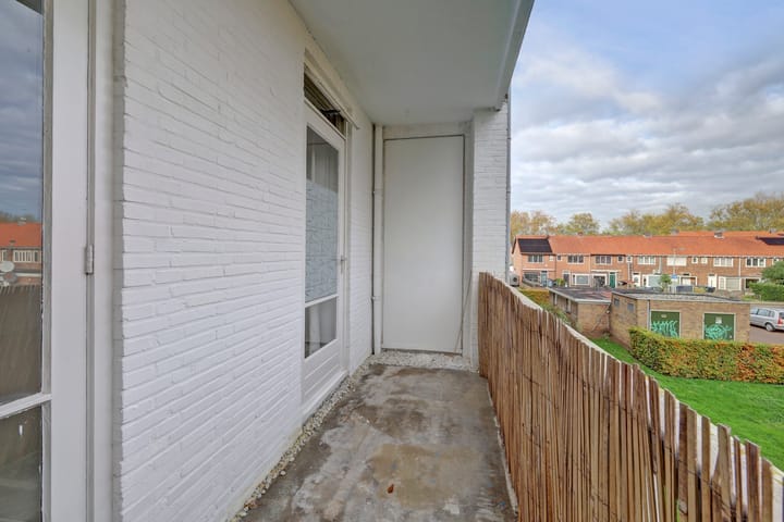 Photo 18 of Huissensestraat 105-2