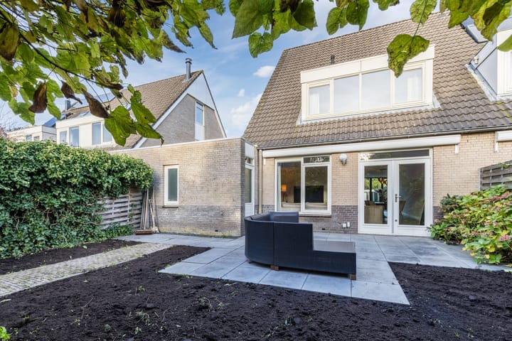 Foto 6 van Burg. v. Dobben de Bruijnstraat 38