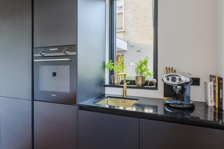 Foto 19 van Burg. v. Dobben de Bruijnstraat 38