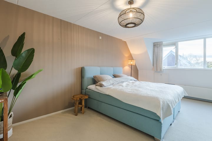 Foto 22 van Burg. v. Dobben de Bruijnstraat 38