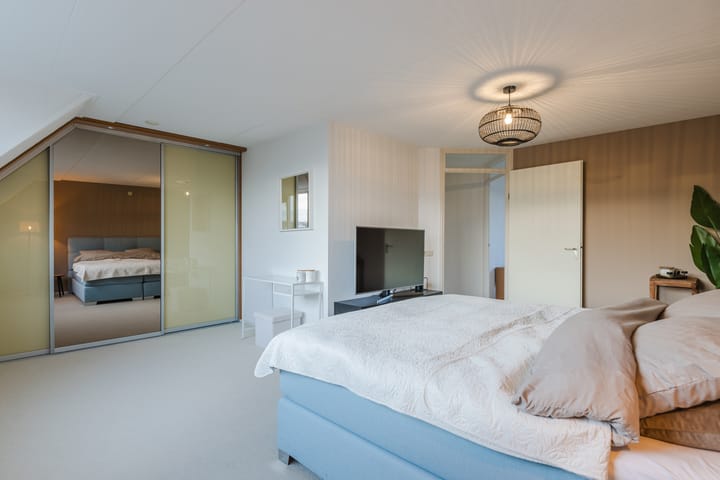 Foto 23 van Burg. v. Dobben de Bruijnstraat 38