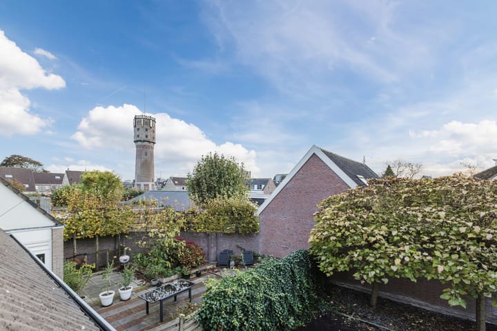 Foto 30 van Burg. v. Dobben de Bruijnstraat 38