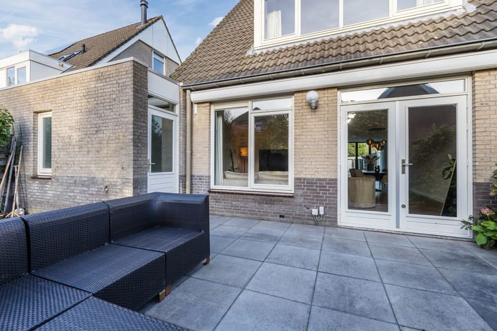 Foto 32 van Burg. v. Dobben de Bruijnstraat 38