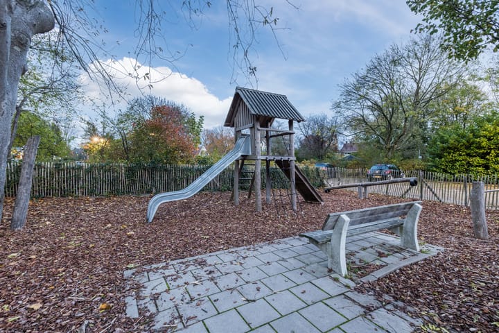 Foto 37 van Burg. v. Dobben de Bruijnstraat 38