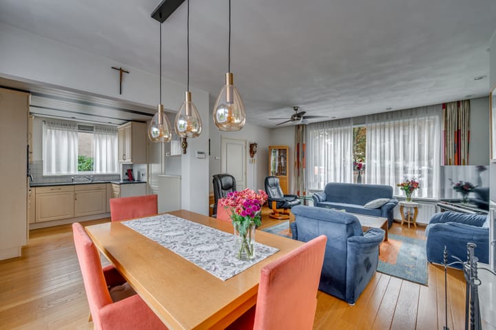 Photo 5 of Burg Gielenstraat 20