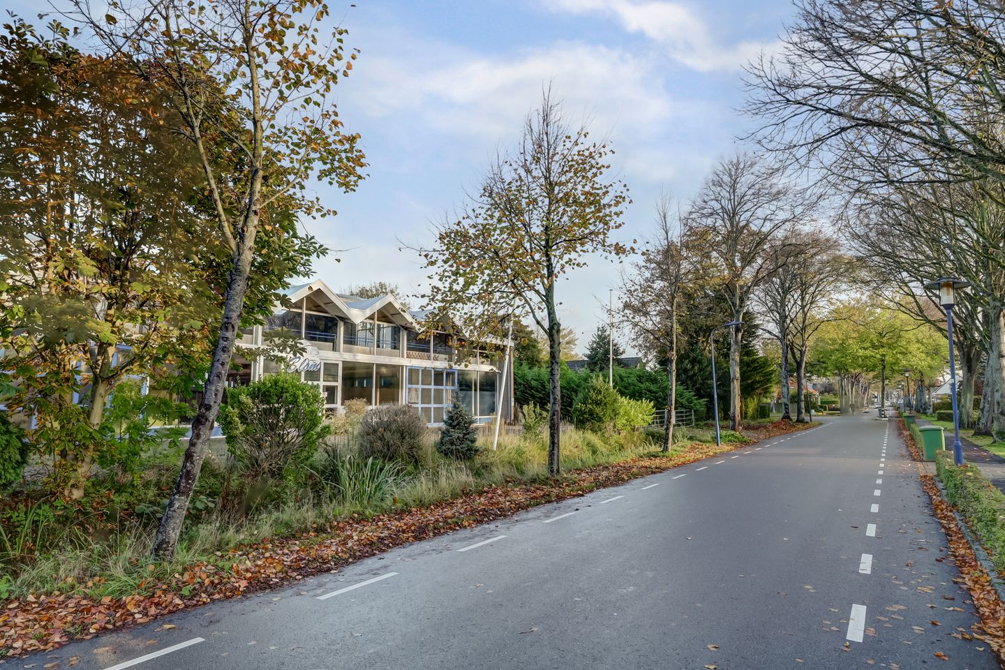 View photo 2 of Hogeweg 24-a