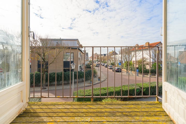 Photo 29 of Oosterparkstraat 38