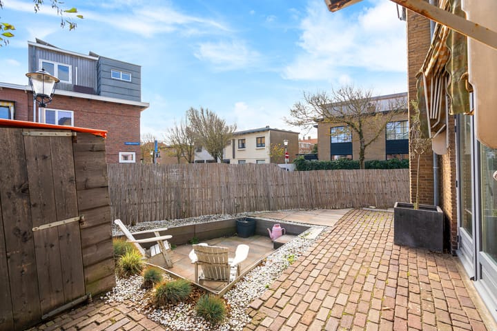 Photo 44 of Oosterparkstraat 38