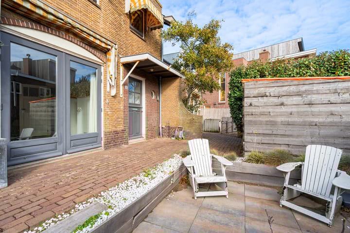 Photo 47 of Oosterparkstraat 38