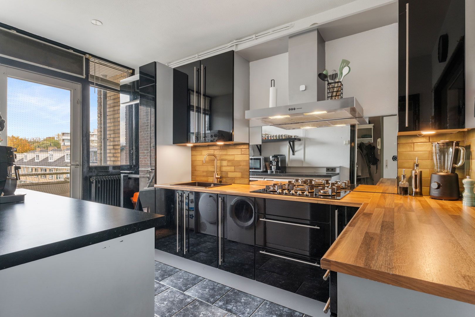 Photo 3 of Plutolaan 168