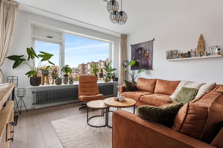 Foto 8 van Plutolaan 168