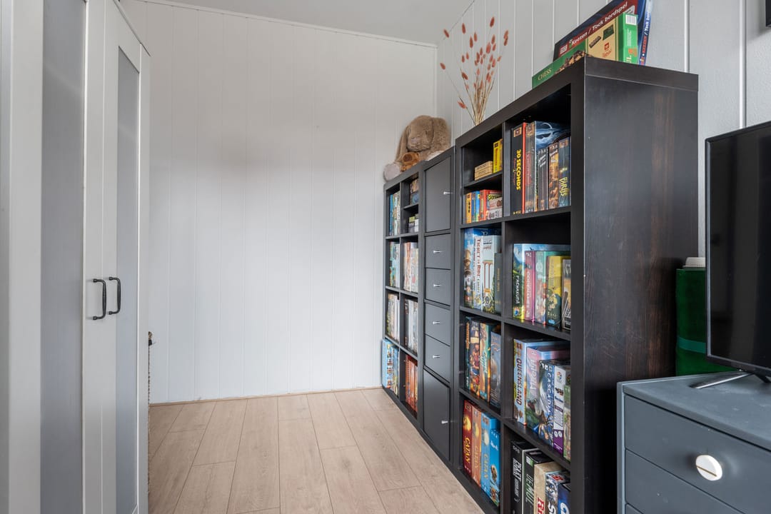 Photo 22 of Plutolaan 168