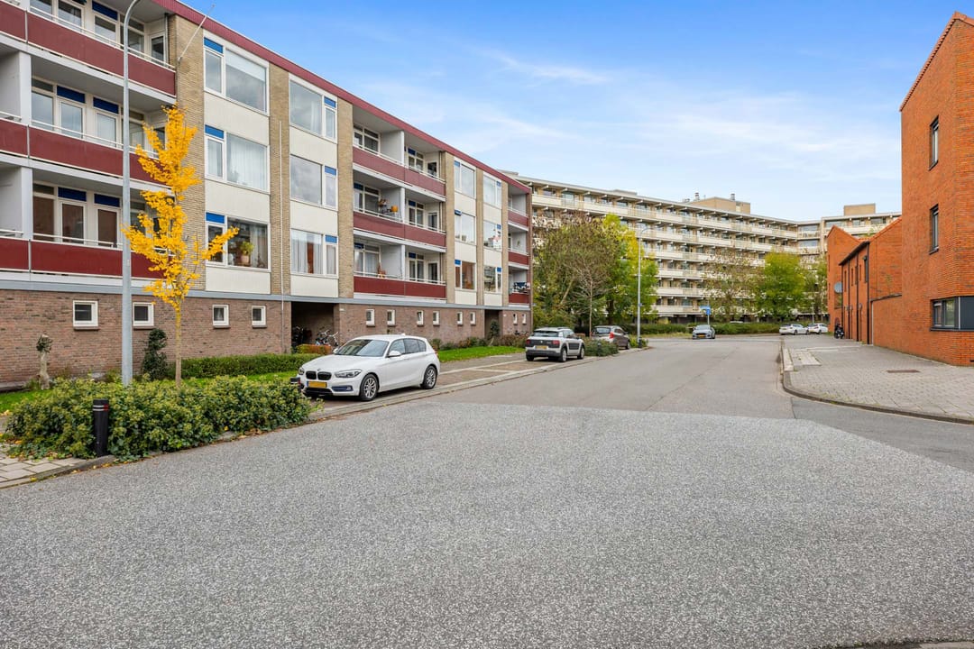 Photo 28 of Plutolaan 168