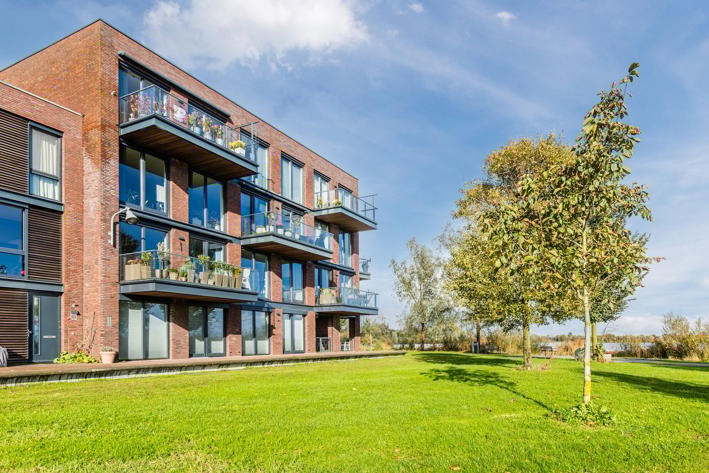 Foto 4 van Gardameer 49