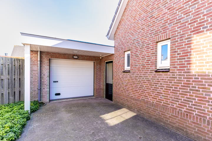 Photo 9 of Ten Loke 2