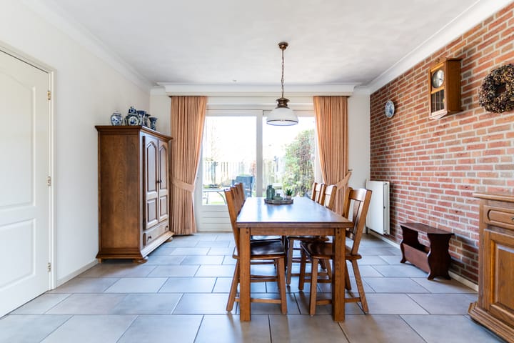 Photo 14 of Ten Loke 2