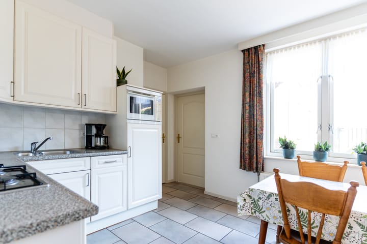 Photo 19 of Ten Loke 2