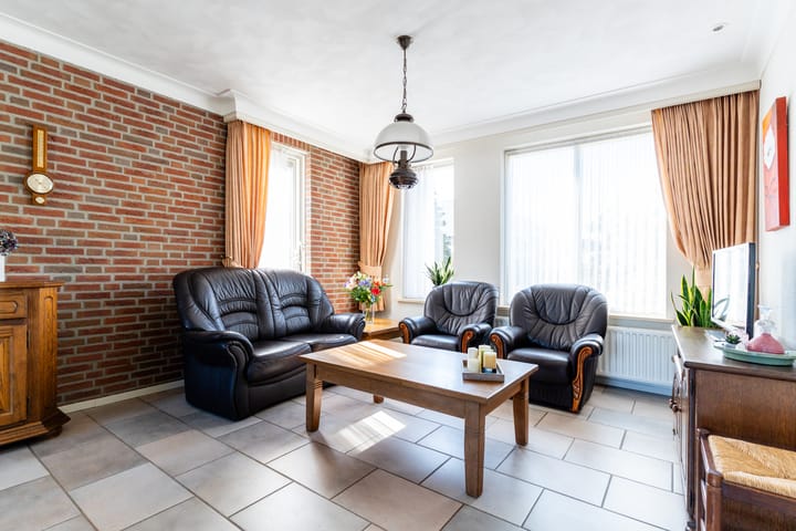 Photo 4 of Ten Loke 2