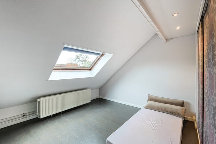 Photo 42 of Leenderweg 341