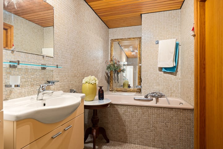 Photo 32 of Willemskade 4-D