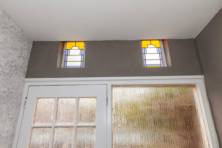 Photo 6 of Diepenbrockstraat 77