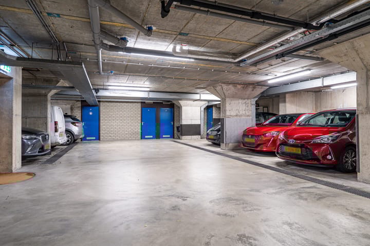 Photo 51 of Willemskade 4-D