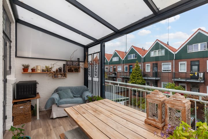 Photo 29 of Diepenbrockstraat 77