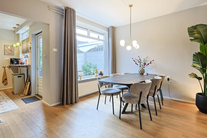 Photo 15 of Zonneroosstraat 34