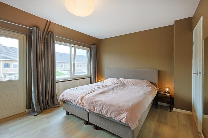 Photo 31 of Zonneroosstraat 34