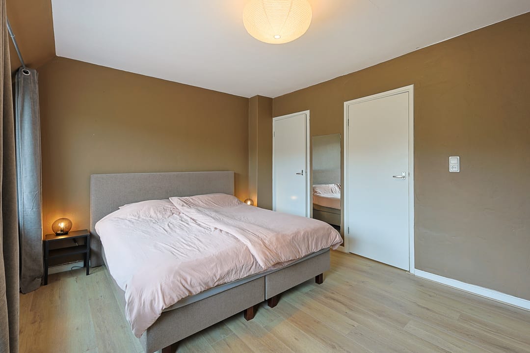 Foto 32 van Zonneroosstraat 34