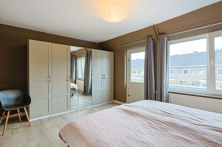 Photo 34 of Zonneroosstraat 34