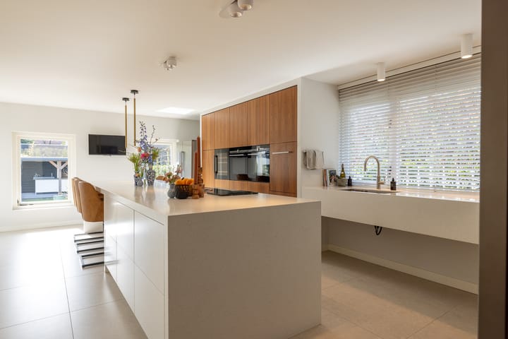 Foto 15 van 's-Gravenweg 325