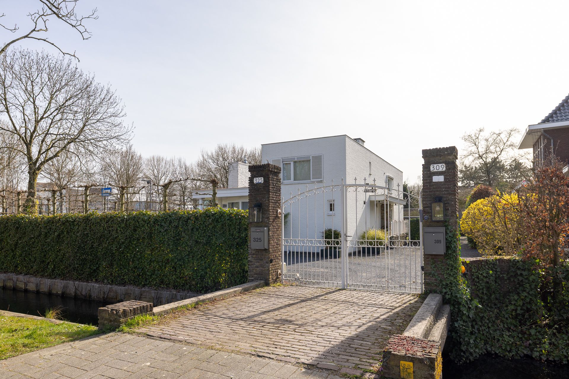 Photo 60 of 's-Gravenweg 325