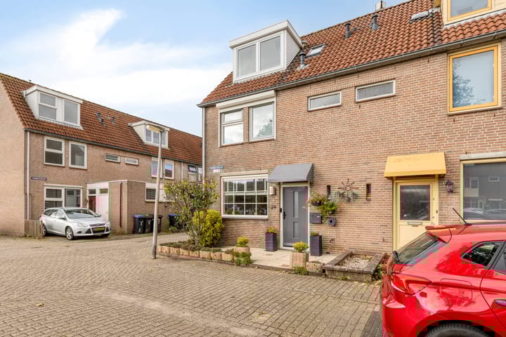 Foto 31 van Tarwestraat 24