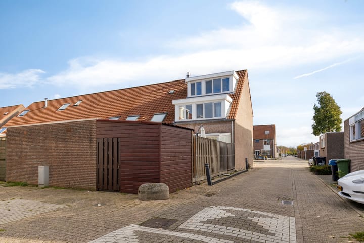 Foto 33 van Tarwestraat 24