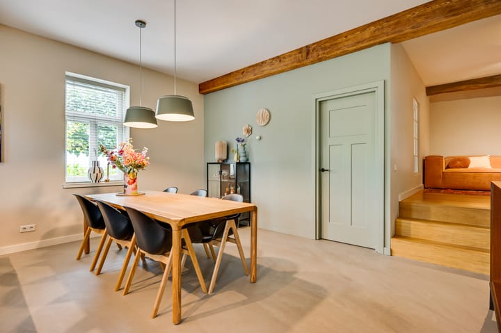 Photo 17 of Steeg 19