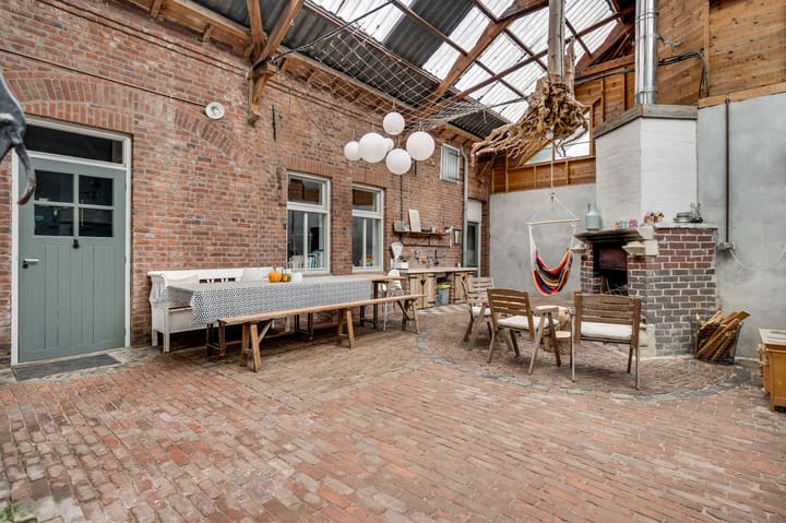 Photo 51 of Steeg 19