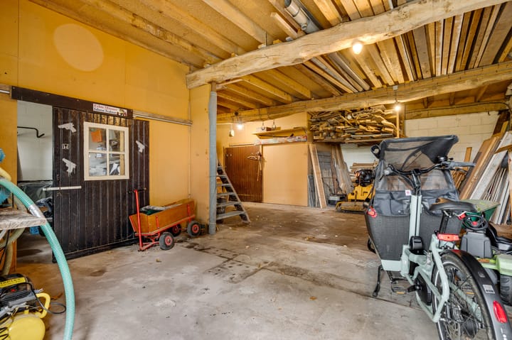 Photo 53 of Steeg 19