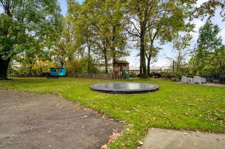 Photo 62 of Steeg 19