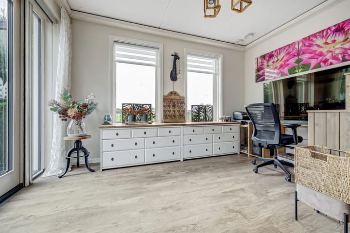 Photo 18 of Meeldijk 15