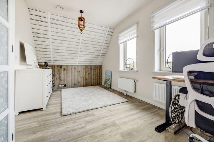 Photo 36 of Meeldijk 15