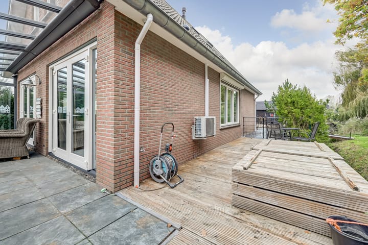 Photo 42 of Meeldijk 15