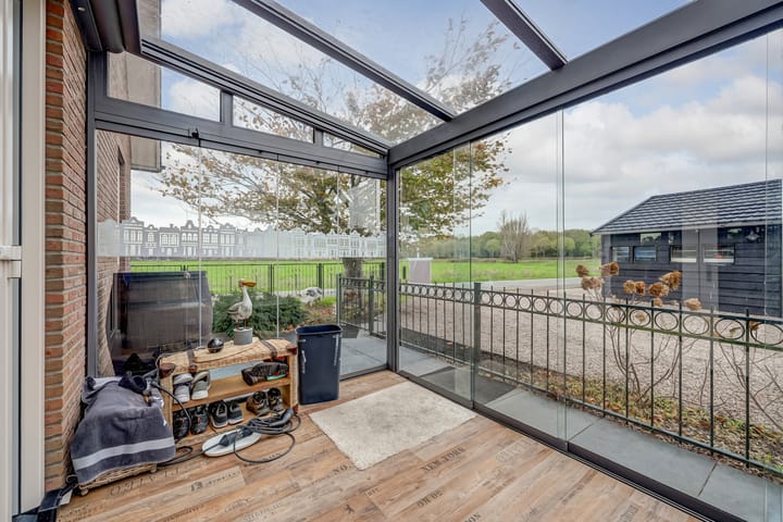 Photo 44 of Meeldijk 15